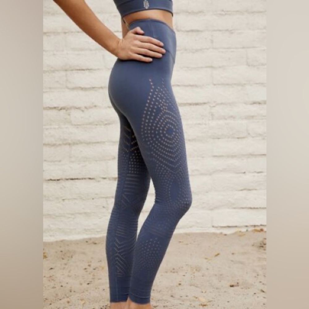 Free people movement self-hem ecology perforated leggings